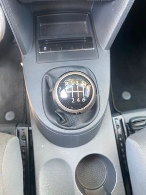 Volkswagen Touran 2.0 TDI 140cv Advance  - Foto 19