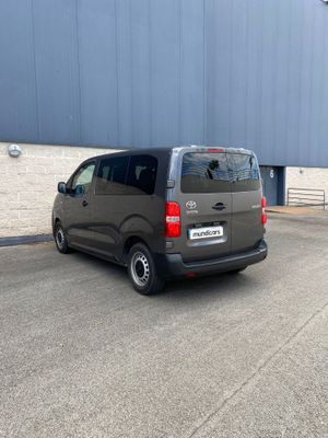 Toyota Proace Verso FAMILY COMPACT 1,6D 115 CV 5P MID  - Foto 9