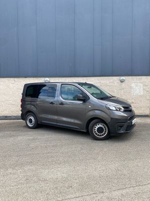 Toyota Proace Verso FAMILY COMPACT 1,6D 115 CV 5P MID  - Foto 4