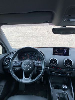 Audi A3 design edition 1.6 TDI 85kW(116CV) Sedan  - Foto 11