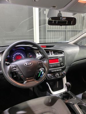 Kia ProCeed 1.4 CVVT 100CV Concept  - Foto 14
