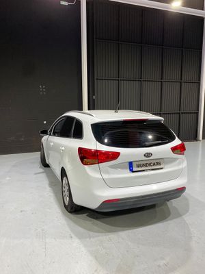 Kia ProCeed 1.4 CVVT 100CV Concept  - Foto 10