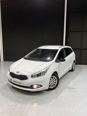 Kia ProCeed 1.4 CVVT 100CV Concept  - Foto 6