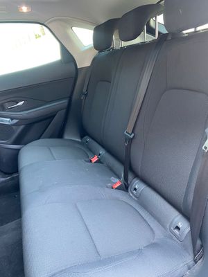 Jaguar E-Pace 2.0D 110kW R-Dynamic SE 4WD Auto  - Foto 13