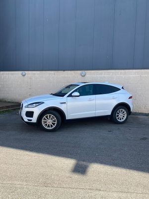 Jaguar E-Pace 2.0D 110kW R-Dynamic SE 4WD Auto  - Foto 6