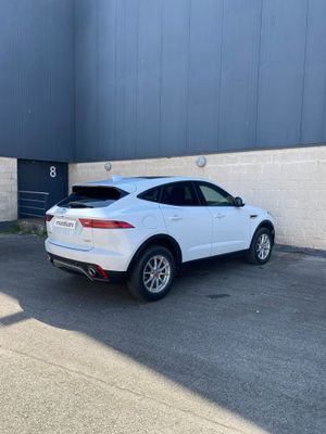 Jaguar E-Pace 2.0D 110kW R-Dynamic SE 4WD Auto  - Foto 7