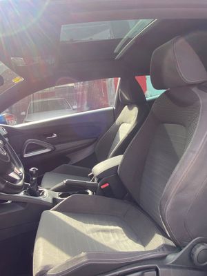 Volkswagen Scirocco 2.0 TSI 210cv  - Foto 16