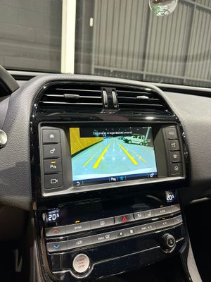 Jaguar XE 2.0 AJ200D Diesel Auto RWD XE Prestige  - Foto 14