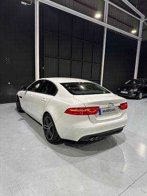 Jaguar XE 2.0 AJ200D Diesel Auto RWD XE Prestige  - Foto 10