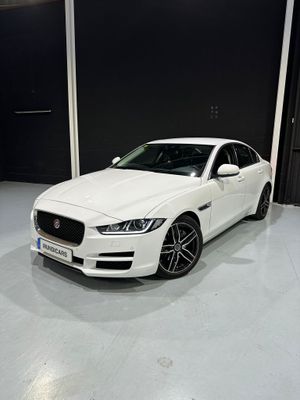 Jaguar XE 2.0 AJ200D Diesel Auto RWD XE Prestige  - Foto 7