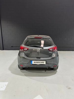 Mazda 2 1.5 GE 66kW (90CV) Black Tech Edition  - Foto 9
