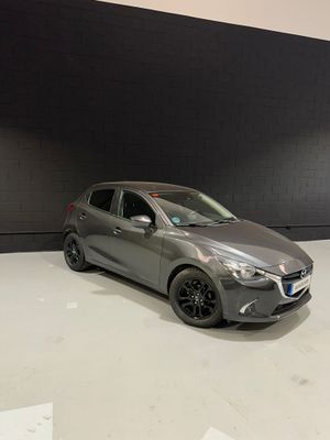 Mazda 2 1.5 GE 66kW (90CV) Black Tech Edition  - Foto 4