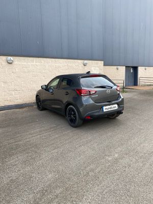 Mazda 2 1.5 GE 66kW (90CV) Black Tech Edition  - Foto 9