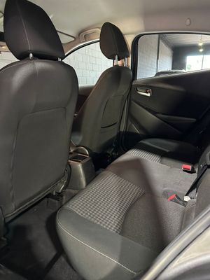 Mazda 2 1.5 GE 66kW (90CV) Black Tech Edition  - Foto 12