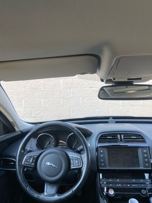 Jaguar XF 2.0D 180PS Portfolio  - Foto 11