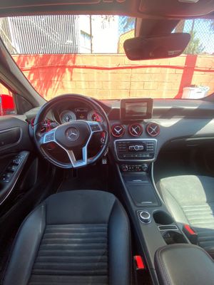 Mercedes Clase A A 250 Aut. AMG Line  - Foto 14