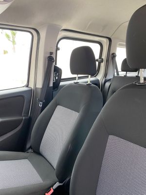 Fiat Doblò 1.3 M-Jet SX Maxi   - Foto 14