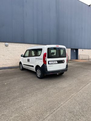 Fiat Doblò 1.3 M-Jet SX Maxi   - Foto 9