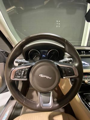 Jaguar XF 2.0D I4 132kW (180CV) Prestige Auto  - Foto 10