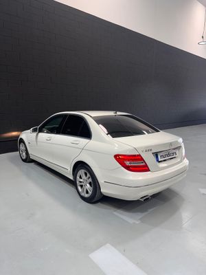 Mercedes Clase C C 220 CDI BE Avantgarde Blue Effic. Ed.  - Foto 11