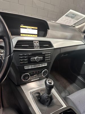 Mercedes Clase C C 220 CDI BE Avantgarde Blue Effic. Ed.  - Foto 15