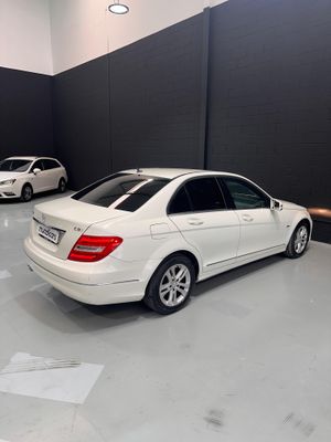 Mercedes Clase C C 220 CDI BE Avantgarde Blue Effic. Ed.  - Foto 8