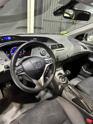 Honda Civic 1.4 i-VTEC Sport   - Foto 14