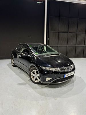 Honda Civic 1.4 i-VTEC Sport   - Foto 4
