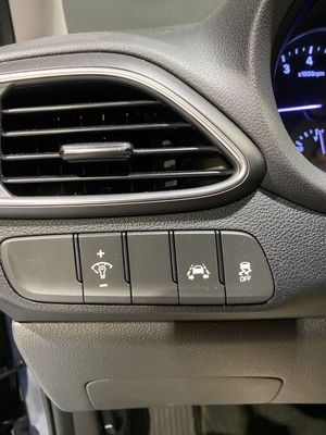 Hyundai i30 1.0 TGDI Tecno Fastback  - Foto 32