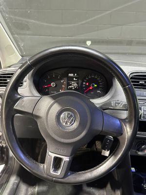 Volkswagen Polo 1.4 85cv DSG Advance  - Foto 12