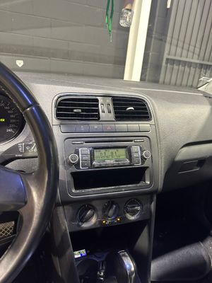 Volkswagen Polo 1.4 85cv DSG Advance  - Foto 16