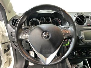 Alfa Romeo Mito 1.3 JTDM 70kW (95CV) SUPER  - Foto 12