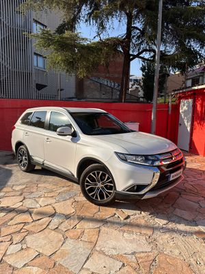 Mitsubishi Outlander 200 MPI Motion CVT 2WD 5 Plazas  - Foto 6