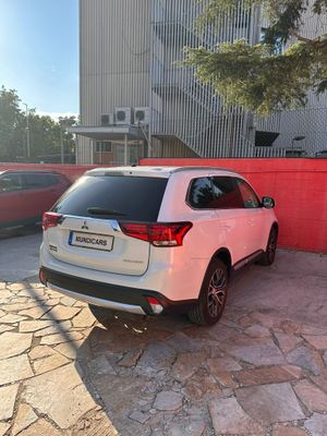 Mitsubishi Outlander 200 MPI Motion CVT 2WD 5 Plazas  - Foto 13