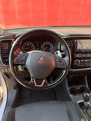 Mitsubishi Outlander 200 MPI Motion CVT 2WD 5 Plazas  - Foto 14