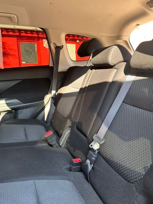 Mitsubishi Outlander 200 MPI Motion CVT 2WD 5 Plazas  - Foto 20