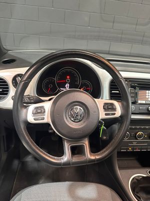 Volkswagen Beetle 1.2 TSI 105cv Design  - Foto 13