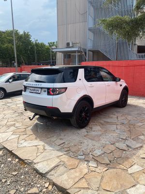 Land-Rover Discovery Sport 2.0L TD4 110kW (150CV) 4x4 SE  - Foto 12