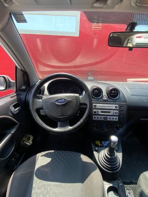 Ford Fiesta 1.4 Trend  - Foto 14