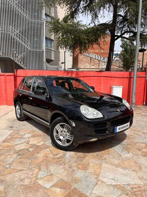 Porsche Cayenne S   - Foto 3