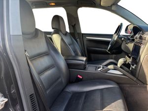 Porsche Cayenne S  - Foto 17