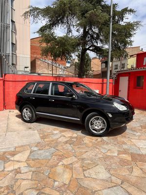 Porsche Cayenne S   - Foto 5