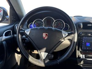 Porsche Cayenne S  - Foto 12