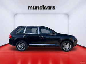 Porsche Cayenne S  - Foto 3