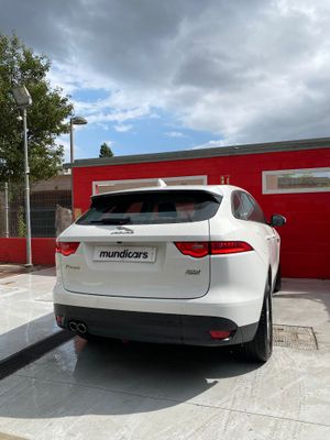 Jaguar F-Pace 2.0L i4D AWD Automático Portfolio  - Foto 11
