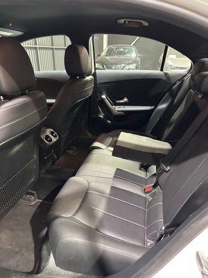 Mercedes Clase A Sedán A 200 d  - Foto 16
