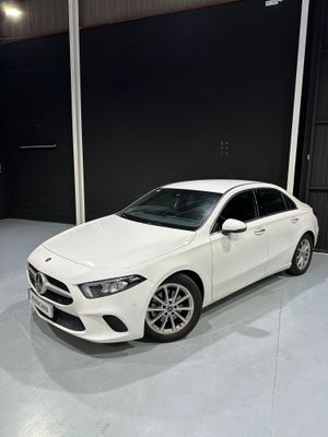 Mercedes Clase A Sedán A 200 d  - Foto 6