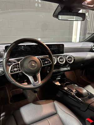 Mercedes Clase A Sedán A 200 d  - Foto 14
