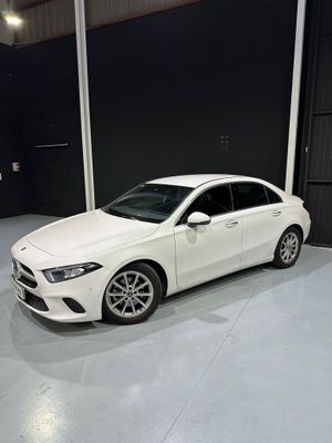 Mercedes Clase A Sedán A 200 d  - Foto 7