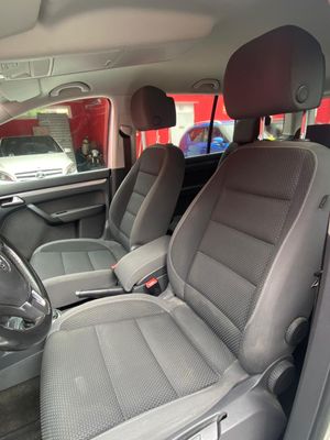 Volkswagen Touran 1.6 TDI 105cv DSG Advance Bmotion Tech  - Foto 16